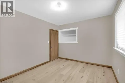 626 Iroquois Avenue Ancaster ON L9G 3B4