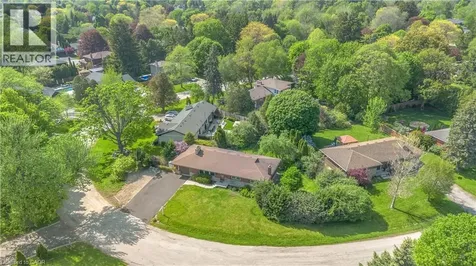 626 Iroquois Avenue Ancaster ON L9G 3B4
