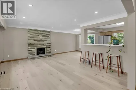 626 Iroquois Avenue Ancaster ON L9G 3B4