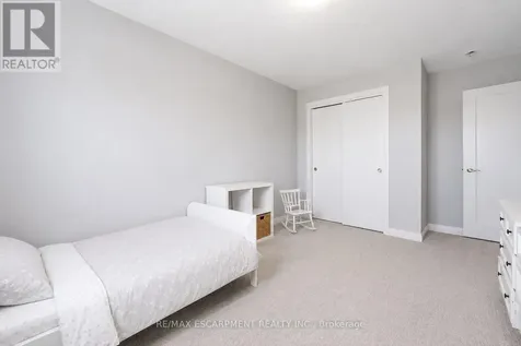104 Laguna Village Crescent Hamilton ON L0R 1P0