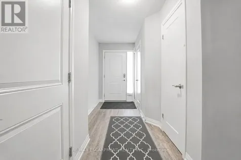 104 Laguna Village Crescent Hamilton ON L0R 1P0