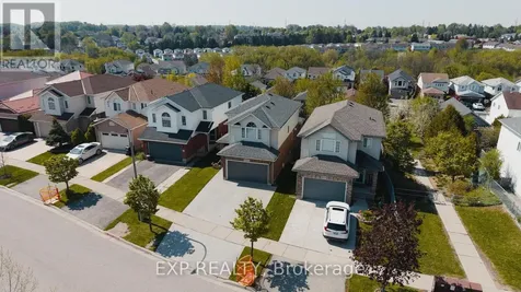 113 Hollyridge Crescent Kitchener ON N2N 3N5