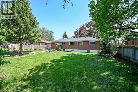 15 Tranquility Street Brantford ON N3R 3H6