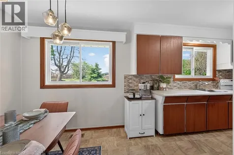 15 Tranquility Street Brantford ON N3R 3H6