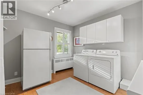 123 South Drive St. Catharines ON L2R 4W1