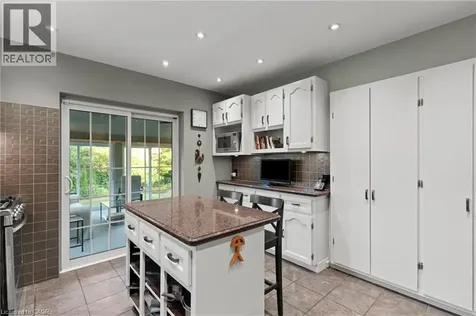 123 South Drive St. Catharines ON L2R 4W1