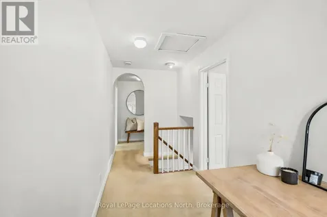 562 Cameron Street Collingwood ON L9Y 2J3