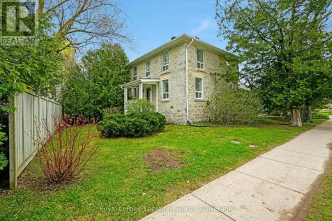 562 Cameron Street Collingwood ON L9Y 2J3
