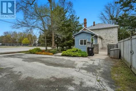 562 Cameron Street Collingwood ON L9Y 2J3