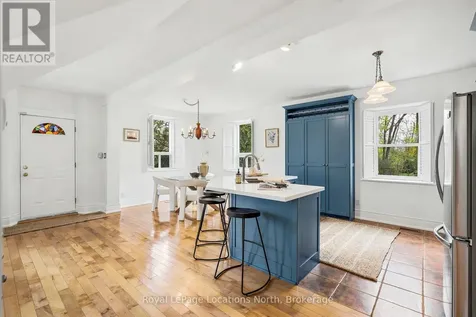 562 Cameron Street Collingwood ON L9Y 2J3