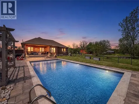 3 Myerscough Road Brantford ON N3T 5L6