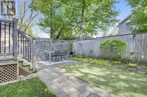 164 Geoffrey Street Ottawa ON K1Z 7A8