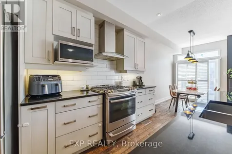 605 Tennant Way Ottawa ON K4M 0C6