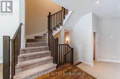 605 Tennant Way Ottawa ON K4M 0C6