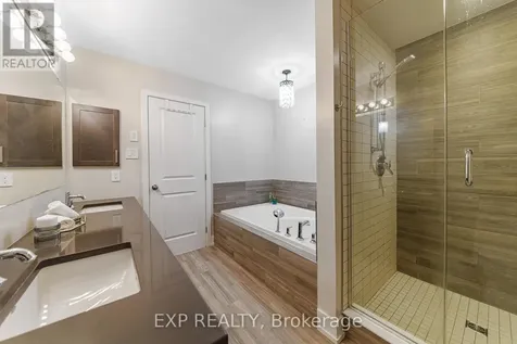 605 Tennant Way Ottawa ON K4M 0C6