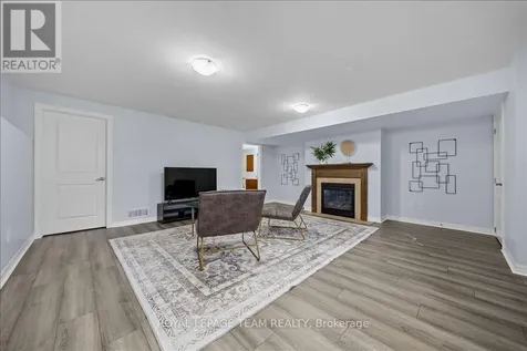 333 Tulum Crescent Ottawa ON K2S 0V9