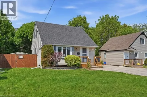 261 Andrew Street Newmarket ON L3Y 1H1
