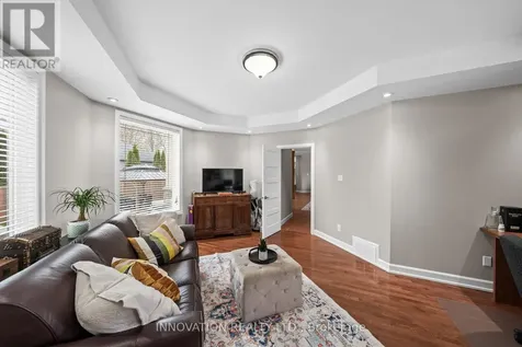6598 Courtland Grove Crescent Ottawa ON K4P 1G5