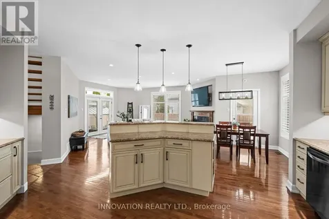 6598 Courtland Grove Crescent Ottawa ON K4P 1G5