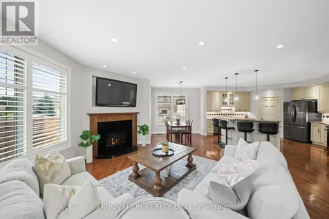 6598 Courtland Grove Crescent Ottawa ON K4P 1G5
