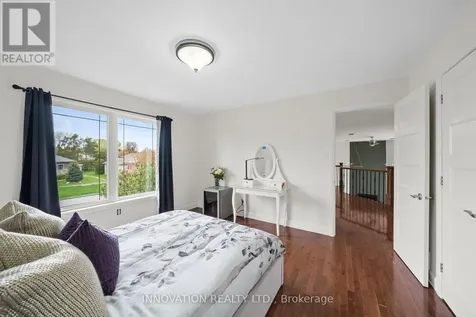 6598 Courtland Grove Crescent Ottawa ON K4P 1G5