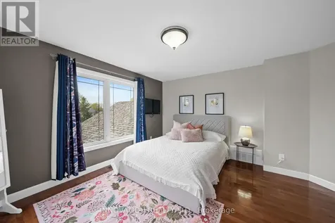 6598 Courtland Grove Crescent Ottawa ON K4P 1G5