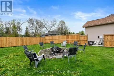 6598 Courtland Grove Crescent Ottawa ON K4P 1G5