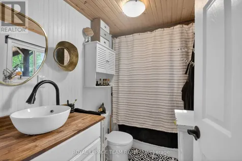 5518 Osgoode Main Street Ottawa ON K0A 2W0