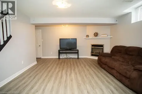 307 Brant County Road 18 Brantford ON N3T 5L9