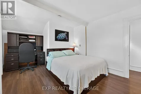 45 Main Street Gananoque ON K7G 2L8