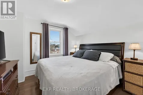 45 Main Street Gananoque ON K7G 2L8