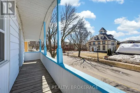 45 Main Street Gananoque ON K7G 2L8