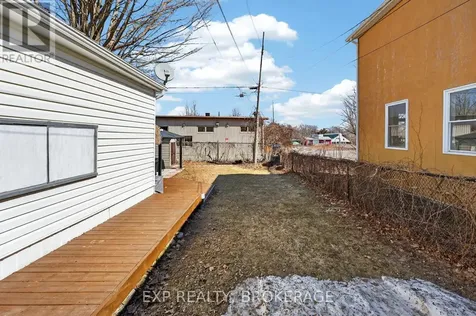 45 Main Street Gananoque ON K7G 2L8