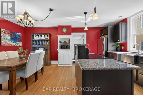 45 Main Street Gananoque ON K7G 2L8