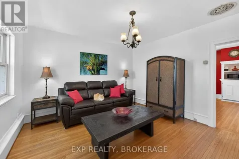 45 Main Street Gananoque ON K7G 2L8
