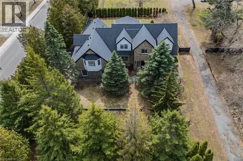 208 Victoria Street Simcoe ON N3Y 4K2