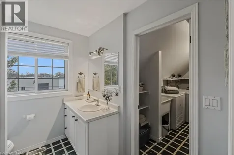 208 Victoria Street Simcoe ON N3Y 4K2