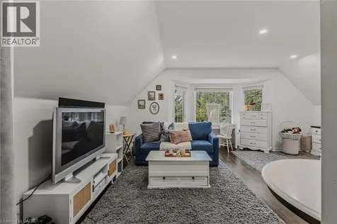 208 Victoria Street Simcoe ON N3Y 4K2