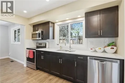 66 Purnell Drive Hamilton ON L9C 4Y3