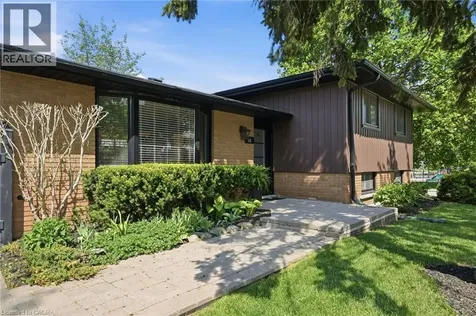 66 Purnell Drive Hamilton ON L9C 4Y3