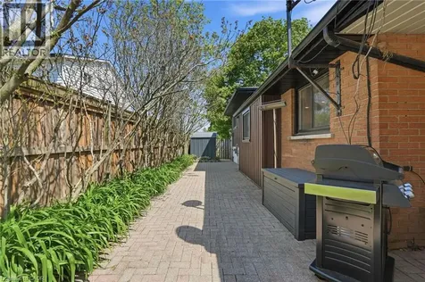 66 Purnell Drive Hamilton ON L9C 4Y3