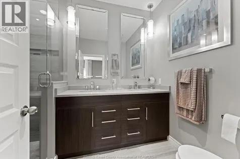 6087 Livingstone Street Windsor ON N9H 1H3