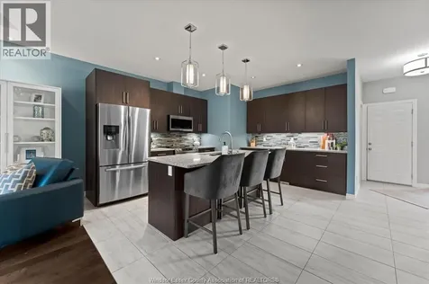 6087 Livingstone Street Windsor ON N9H 1H3