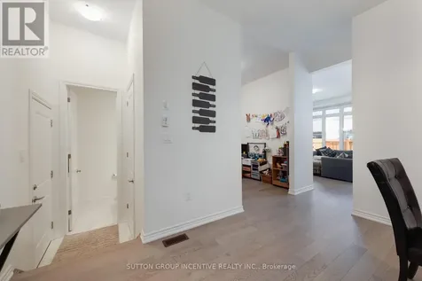 84 Shepherd Drive Barrie ON L9J 0P5