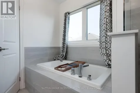 84 Shepherd Drive Barrie ON L9J 0P5