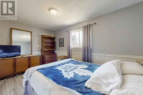 26 Big Bay Point Road Innisfil ON L9S 2N9