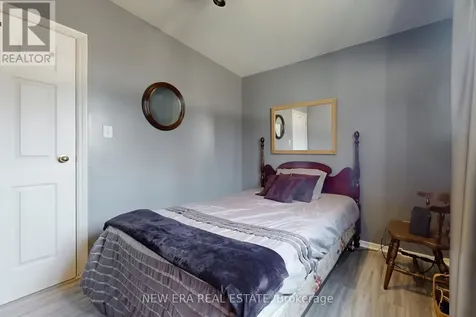 26 Big Bay Point Road Innisfil ON L9S 2N9
