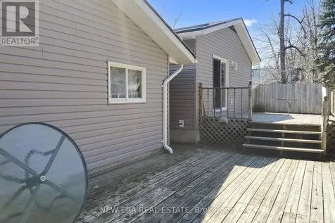 26 Big Bay Point Road Innisfil ON L9S 2N9