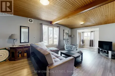 26 Big Bay Point Road Innisfil ON L9S 2N9