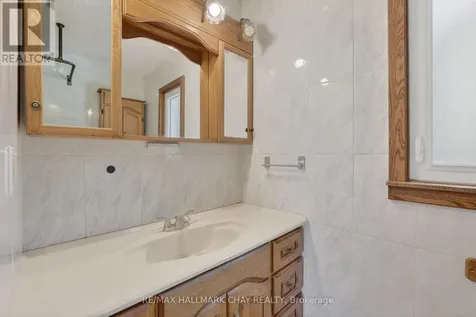 2512 Bloomington Road Whitchurch-stouffville ON L4A 2C6